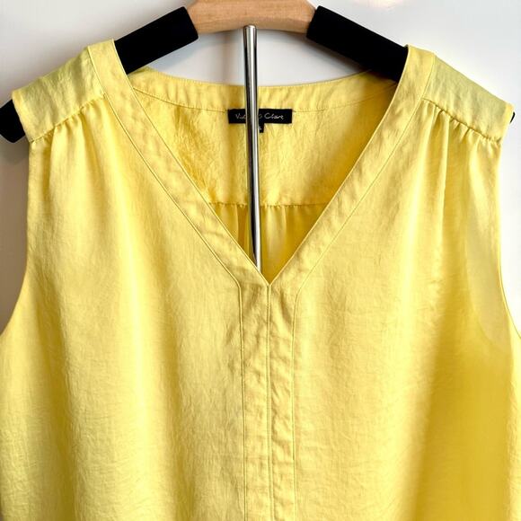 Violet & Claire Size XL Yellow Relaxed Sleeveless Blouse Career Colorful Dainty - Picture 2 of 9